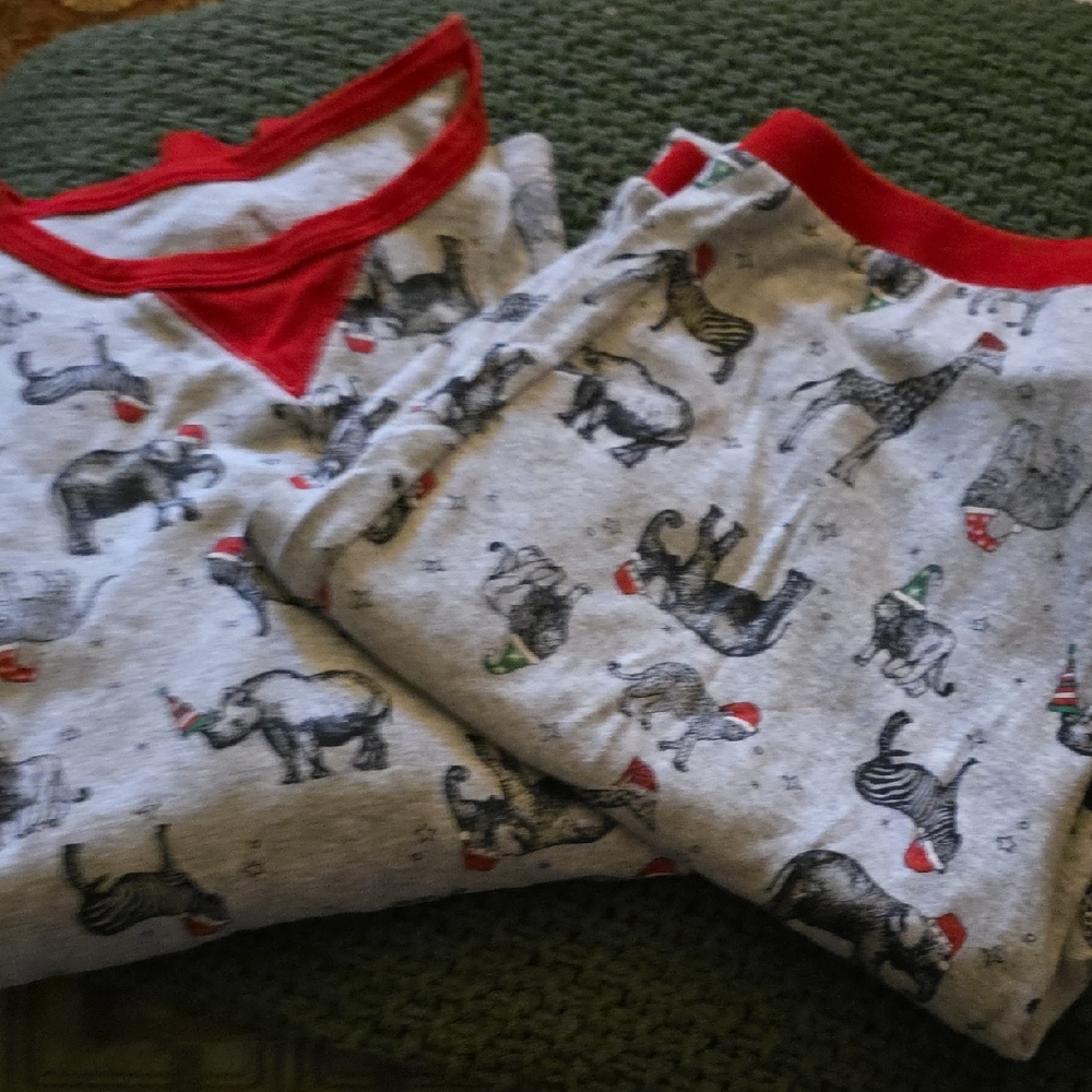 Wondershop Gray Animal Print Pajama Set with Red Trim
